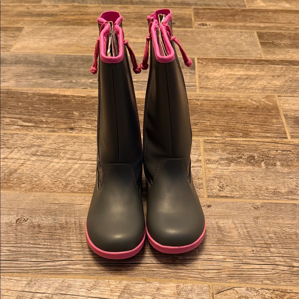 Billy footwear grey and Pink rain boots